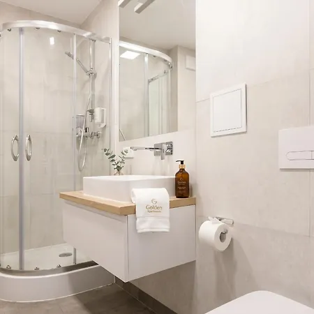 For 4 Near Market Square - Kuznicza 24 * Wroclaw